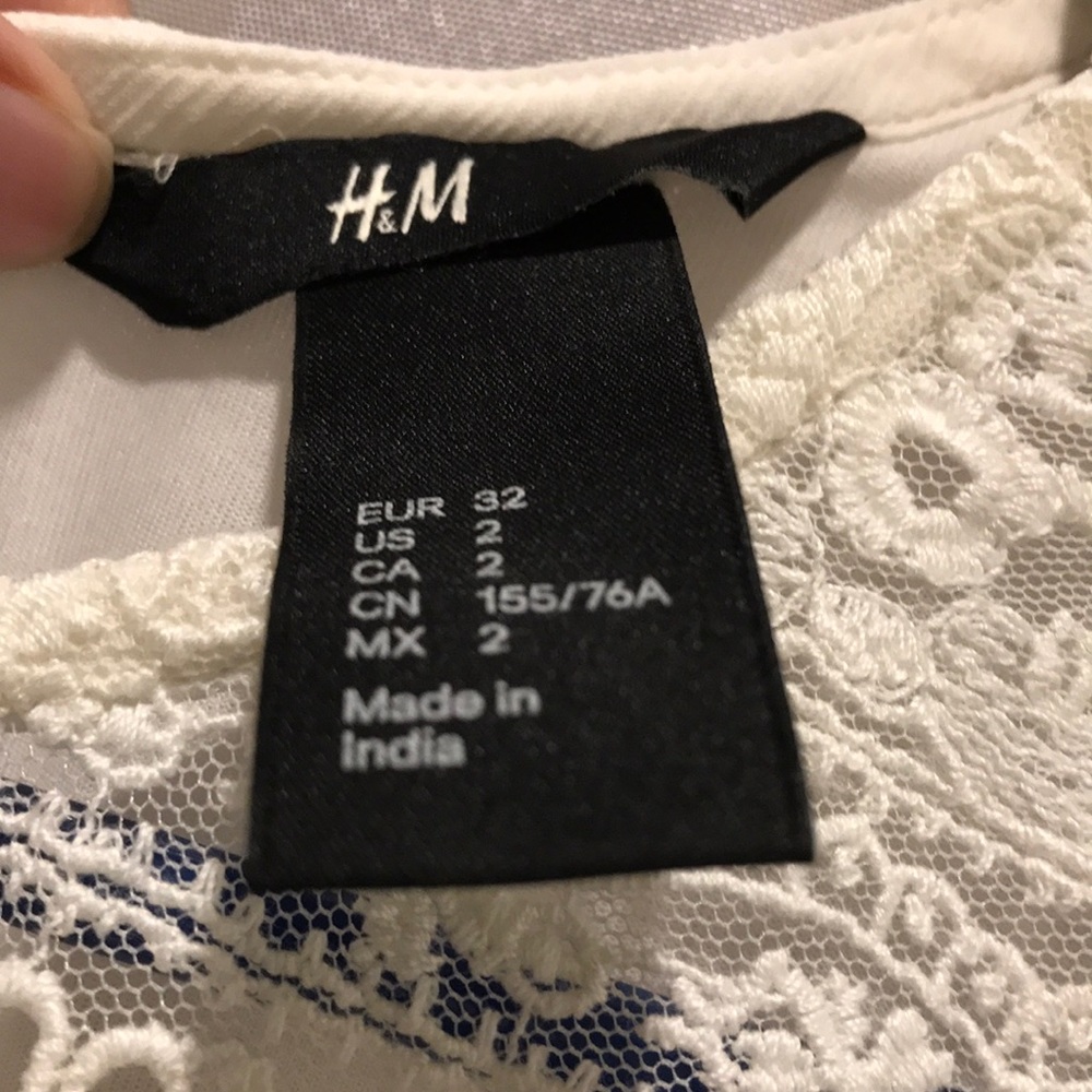 NWOT H&M Ivory Lace Blouse - Picture 4 of 4